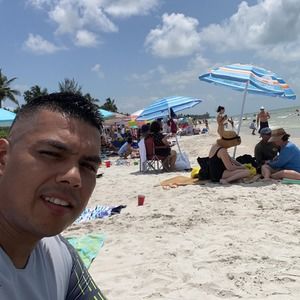 Meet your Posher, Hermes